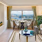 Ulus G Residences מלון דירות