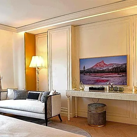 מלון דירות Ulus G Residences 4*